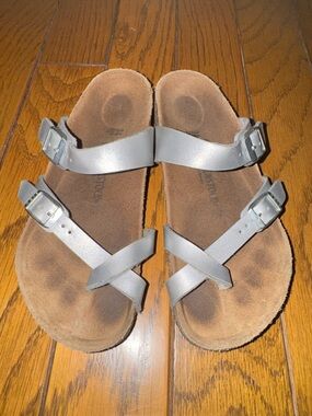 Birkenstock Kids Metallic Silver Mayari Sandals